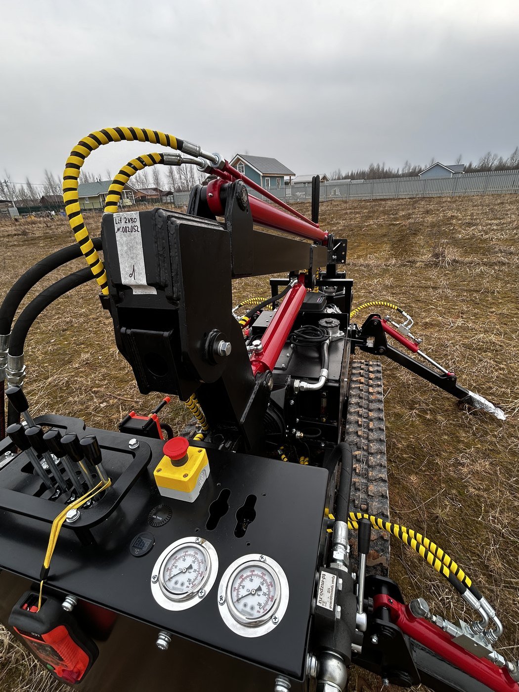 Hydraulic control panel of screw pile machine